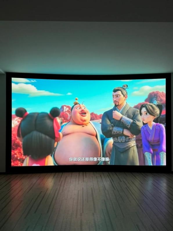 得买 当贝F7 Pro打造家庭娱乐中心pg电子平台618客厅投影仪哪款最值(图2)