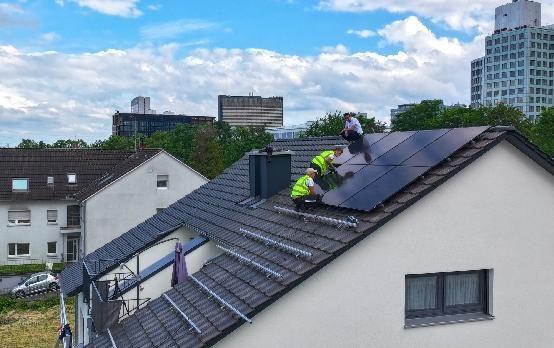 FA 2025全球化布局助推高端转型pg电子平台创维集团多元生态亮相I(图8)